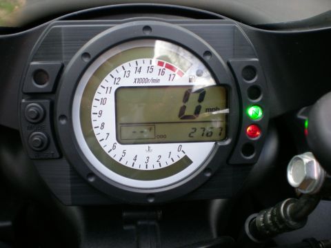 2002 Buell Lightning w/Fairing - Close-up of a motorcycle's instrument cluster, displaying speed, RPM, and odometer readings.