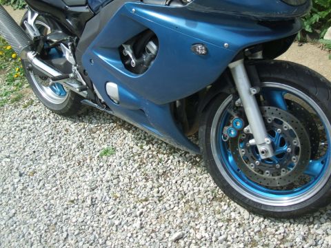 2004 Yamaha FZR600 “YZF-600R”