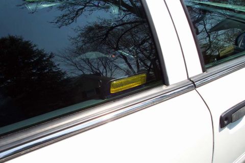 1999 Ford Crown Victoria - Side Lights