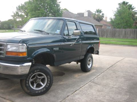 1994 Ford Bronco - After 6" lift