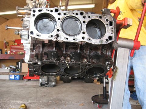 1991 Mitsubishi 3000GT - block
