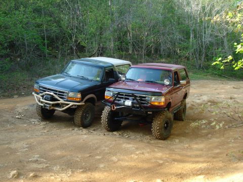 1995 Ford Bronco - good poser shot