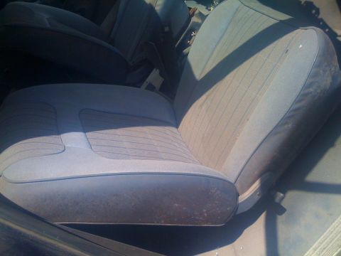 1984 Ford F-250 - 80/86 Bronco blue seats