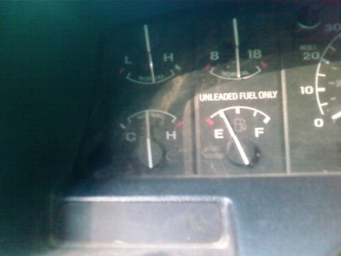 1995 Ford Bronco - Temp never reached above the middle. This is on a 73* day with AC on giving it lots of throttle. We're only using the low setting for now t…