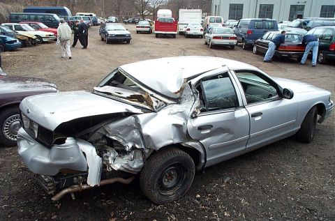 2001 Ford Crown Victoria - This 2001 Ford Crown Victoria sustained heavy damage to its rear and front ends.