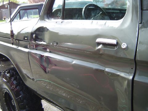 1978 Ford Bronco - Sanded down all the rough paint, then washed off the residue