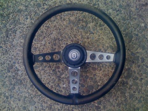 1984 Ford F-250 - Ford steering wheel