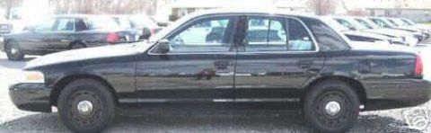 2005 Ford Crown Victoria photo