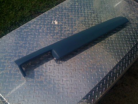 1984 Ford F-250 - 92/96 Blue dash pad