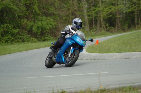 2007 Kawasaki Ninja R photo