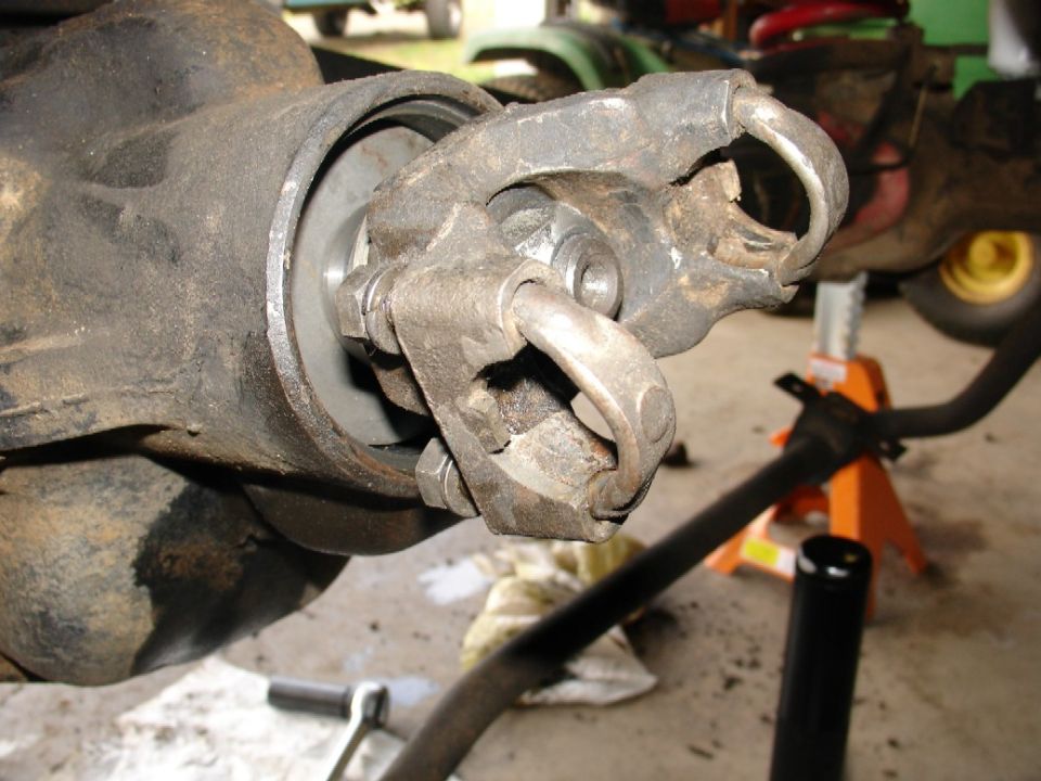 Pinion set up with old nut.