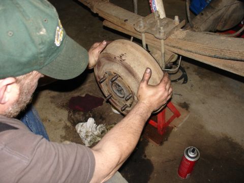 1978 Ford Bronco - Breaks and drum back on.