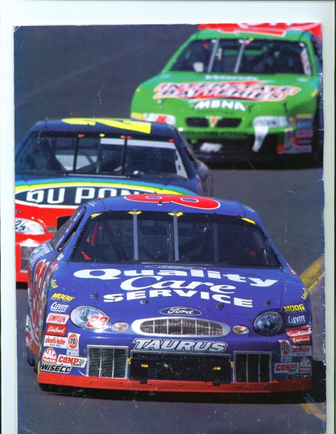 2002 Ford Taurus photo