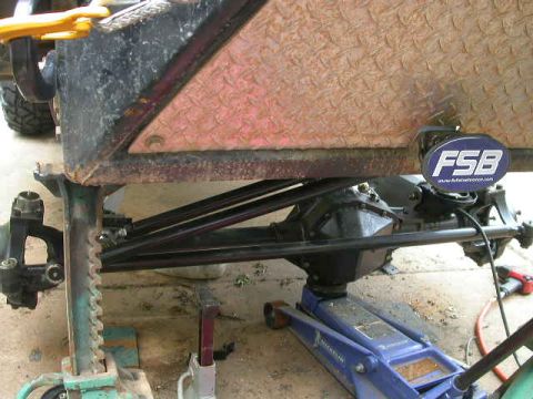1990 Ford Bronco - Trac bar and drag link 1/2 degree off!