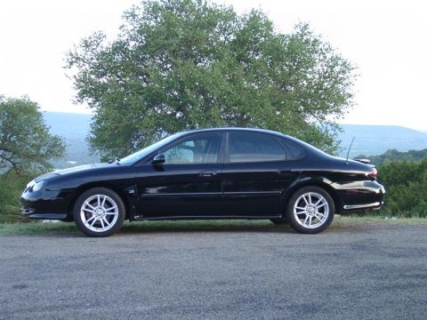 1998 Ford Taurus photo