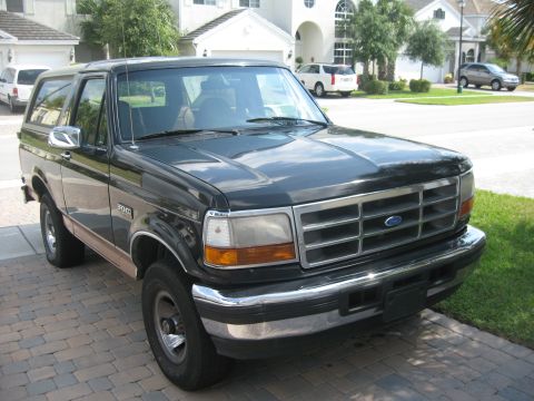 1995 Ford Bronco photo