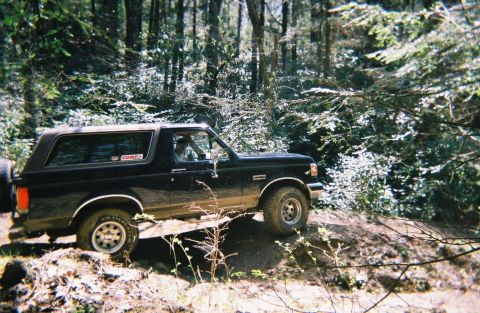 1988 Ford Bronco - More playing.