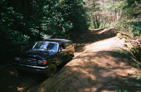 1988 Ford Bronco - More playing.