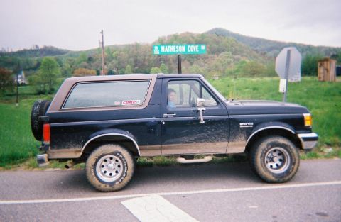 1988 Ford Bronco - This was a road we found on the way back from Tellico. Thought it was pretty cool.
