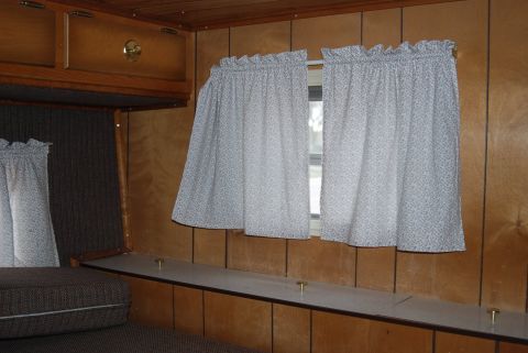 1987 Ford F-250 - Left side of sleeping area with additional storage