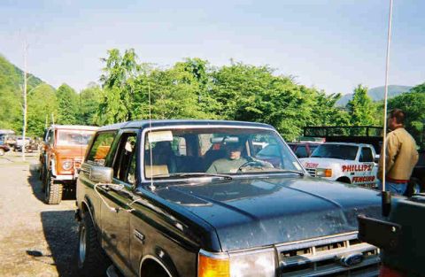 1988 Ford Bronco - Here I am anxious to get on the trails friday.