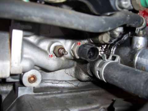1996 Ford Bronco - 18 - ECT Sending Unit 19 - ECT Sensor