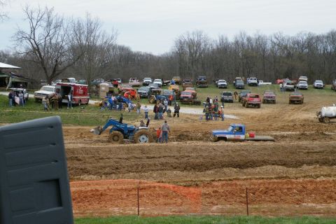 2001 Dodge 1500 “Mud Hawgs”