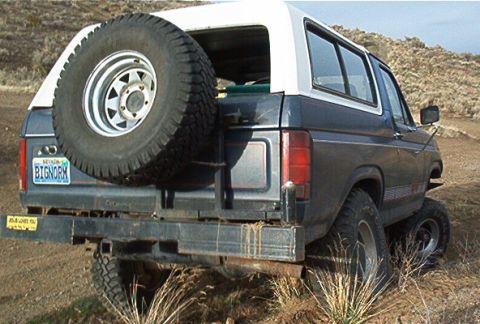 1986 Ford Bronco - Here is the first welding project I did for my Bronco. It lasted over a year and I can't really complain except when I built it I was new t…