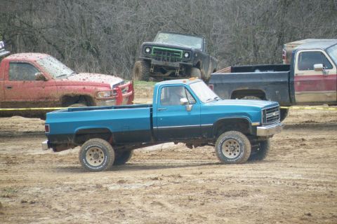 2001 Dodge 1500 “Mud Hawgs”