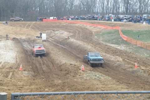 2001 Dodge 1500 “Mud Hawgs”
