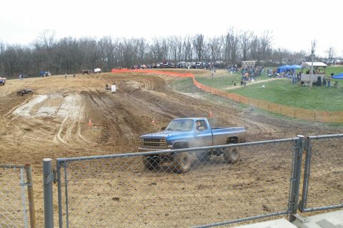 2001 Dodge 1500 “Mud Hawgs”