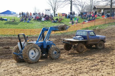 2001 Dodge 1500 “Mud Hawgs”
