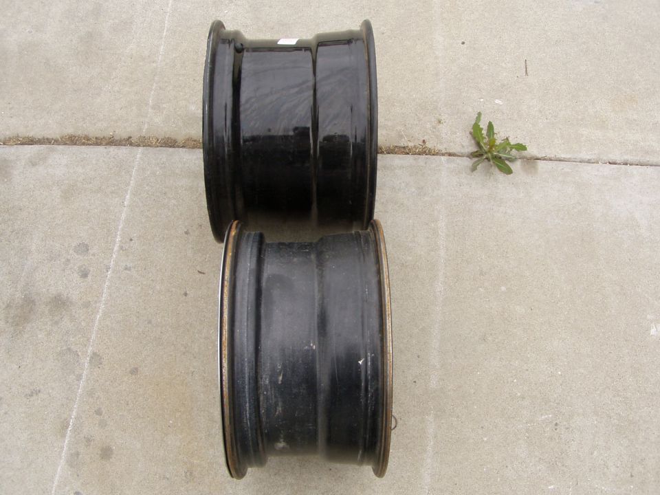 Stock 15x8 in front, 15x10 in back