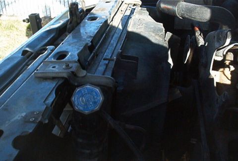 1986 Ford Bronco - Big Block Radiator. This came out of my parts truck. I had some clearance issues with the stock radiator fan at first when I went through t…