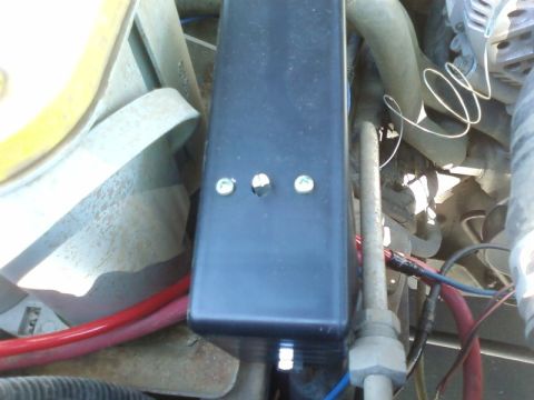 1995 Ford Bronco - at the top of the box is the temp control