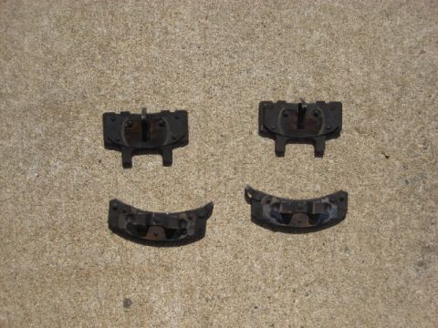 1983 Ford Bronco - here are the old pads from the back side.