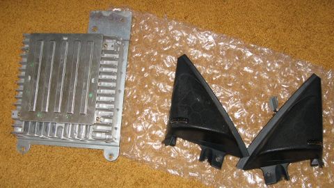 2003 Ford Taurus - Yay! New amp and tweeters!