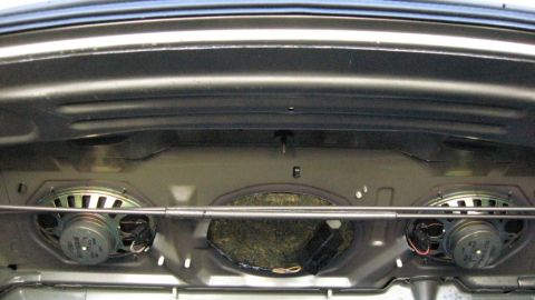 2003 Ford Taurus - Speakers and under parcel shelf