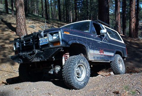 1986 Ford Bronco - more wheelin'