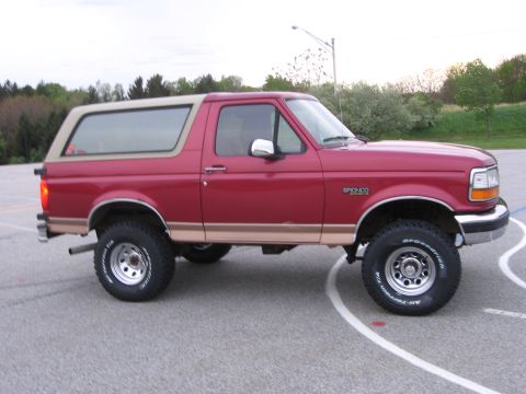 1995 Ford Bronco photo