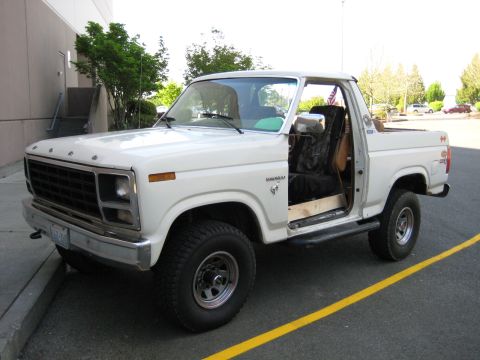 1980 Ford Bronco - This 1980s pickup truck appears to be a Ford F-150, not a Bronco.