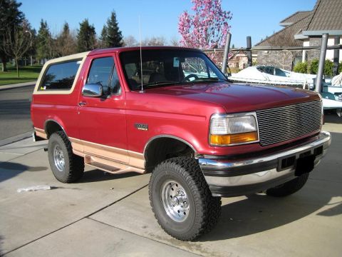 1995 Ford Bronco photo
