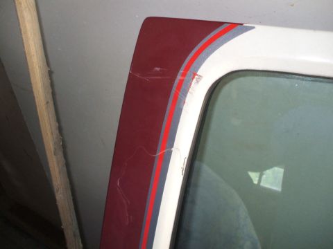 1990 Ford Bronco - passenger scuff and dent...won't matter, going to be stripped and painted anyways....