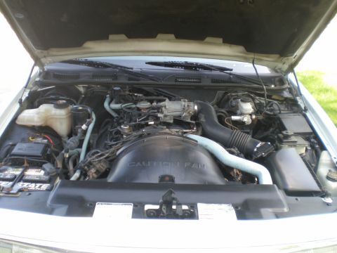 1996 Ford Crown Victoria photo