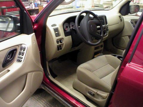 2003 Ford Escape - Here's the interior shot.
