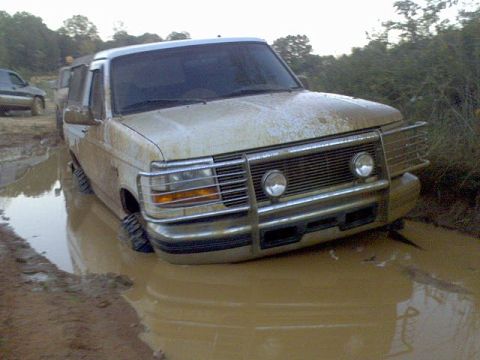 1996 Ford Bronco - stuck