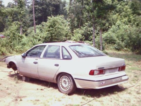 1990 Ford Taurus - It had a engine fire only on top of the moter ruined mosty all the wireing and the hood, It has been hit on the back end.I started to pull…