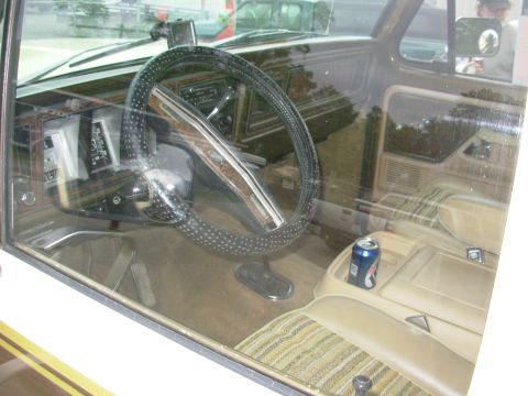 1983 Ford Bronco - Seen at Duff's on Fri before the '08 SuperCelebration in Knoxville.