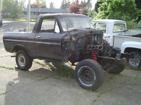 1979 Ford Bronco - Got the Rig back outside