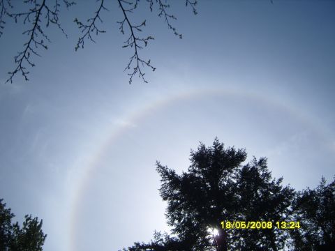 1989 Ford Bronco - A sun halo is visible in the sky above silhouetted trees. The date and time stamp "18/05/2008 13:24" is overlaid on the image.